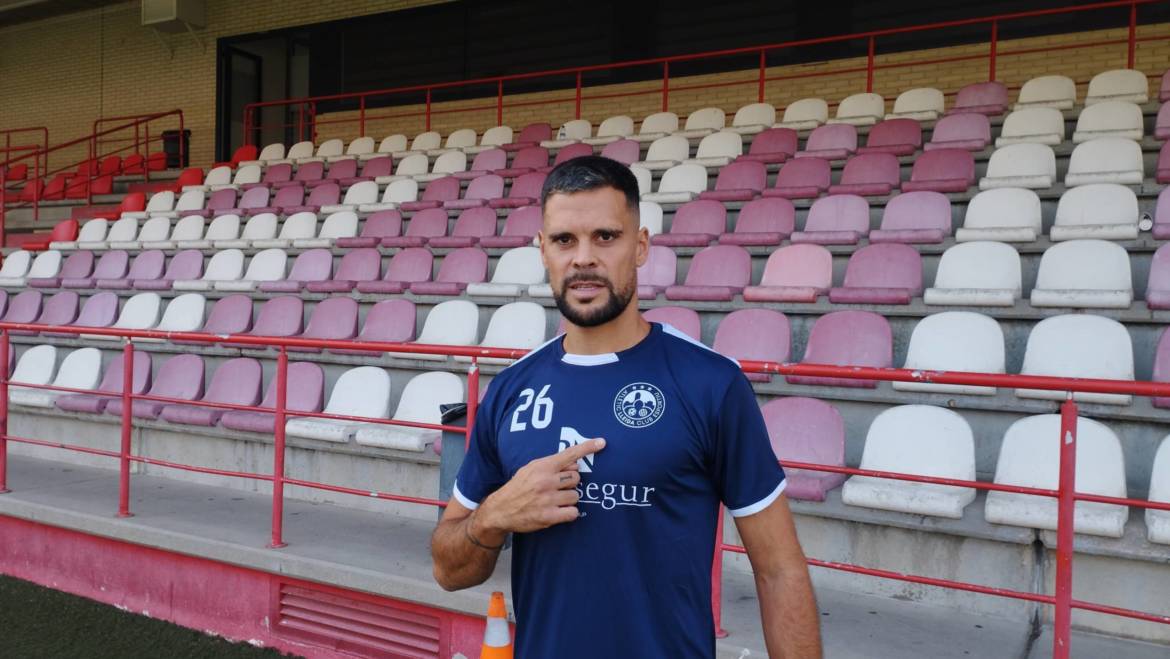 Marc Vales nou fitxatge del primer equip
