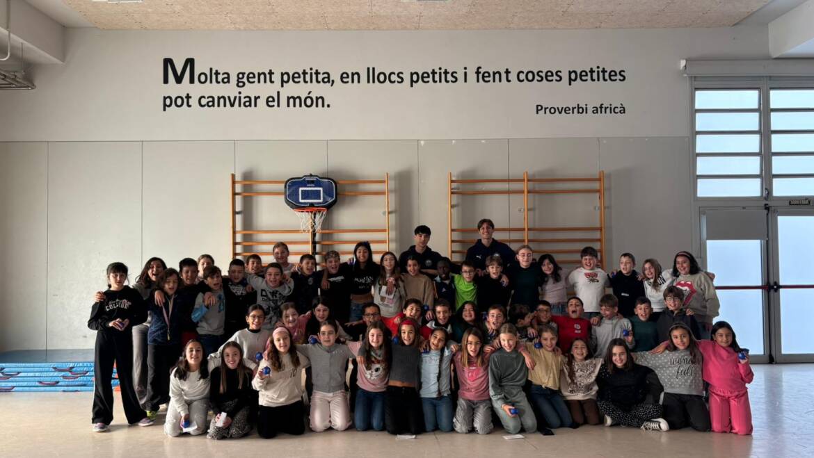 Primera visita de l’Escola de Valors de l’Atlètic Lleida a l’Escola Països Catalans