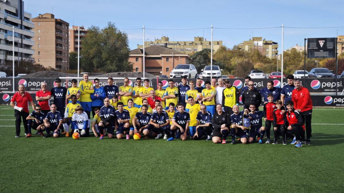 Matí de futbol i germanor de l’Atlètic Lleida Genuine